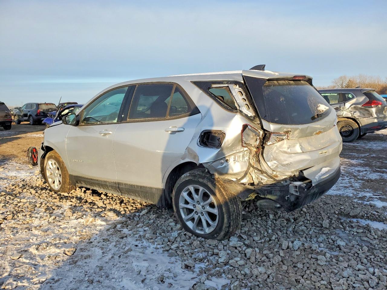 2019 Chevrolet Equinox Ls - Image 2