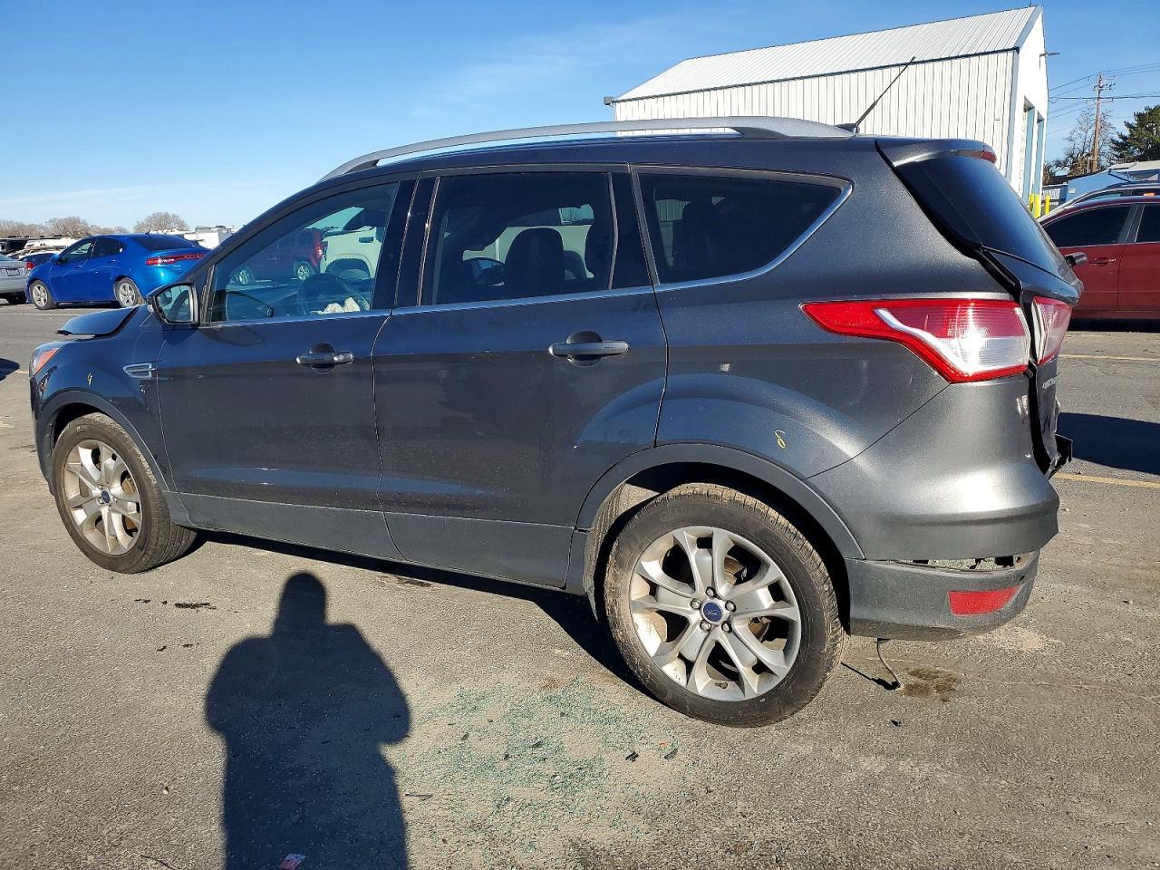 2015 Ford Escape Titanium - Фото 2