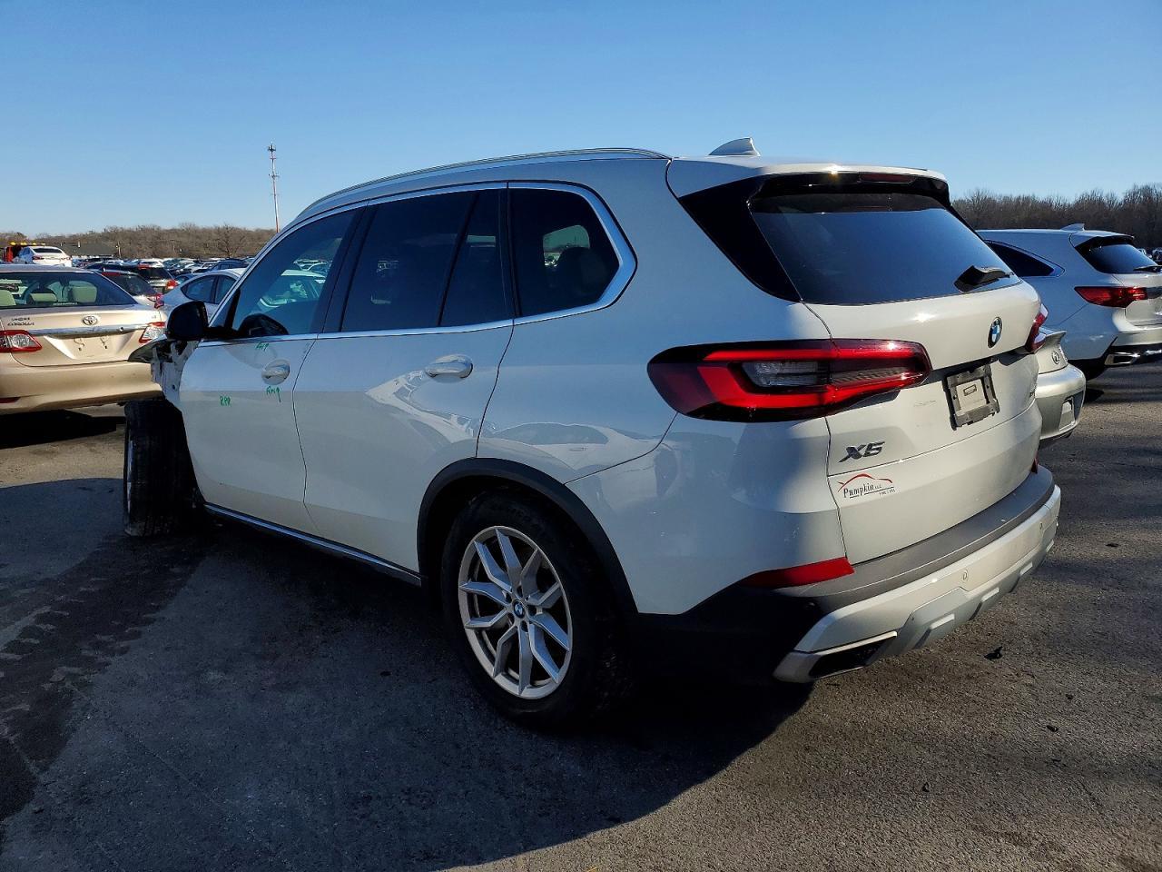 2021 BMW X5 xDrive40I - Image 2