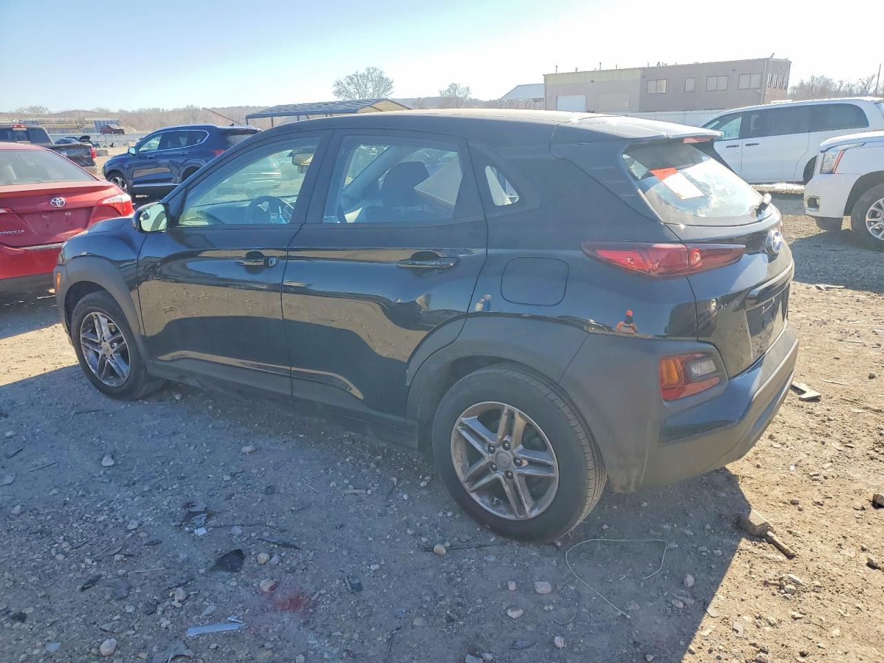 2021 Hyundai Kona Se - Image 2