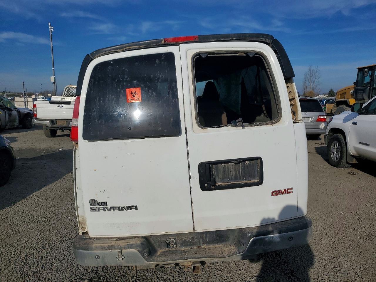 2017 GMC Savana G3500 Ls - Фото 6