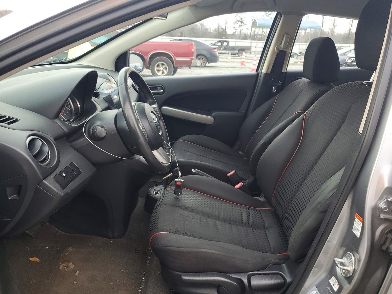 2011 Mazda Mazda2 - Image 7