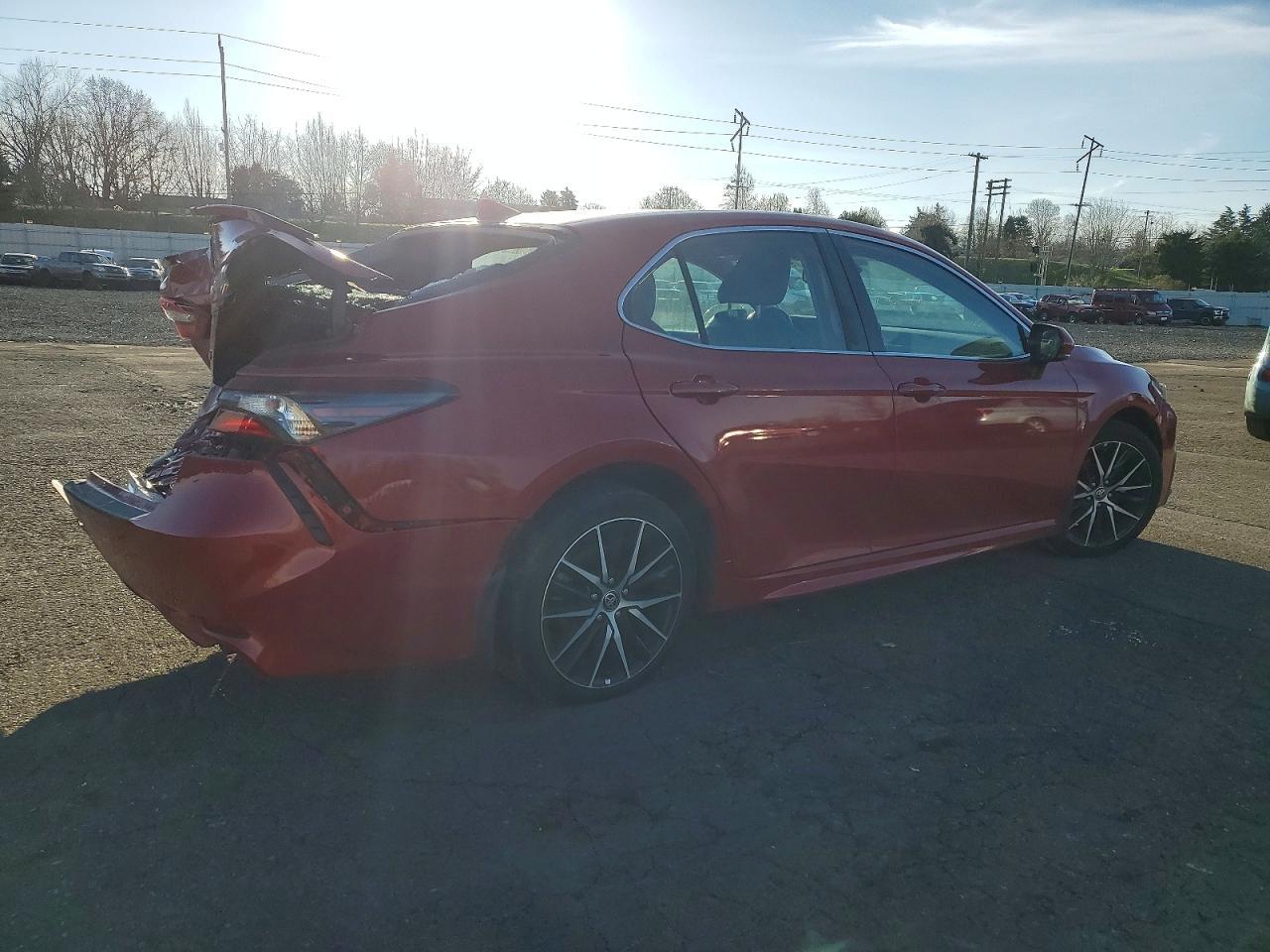 2022 Toyota Camry - Image 3