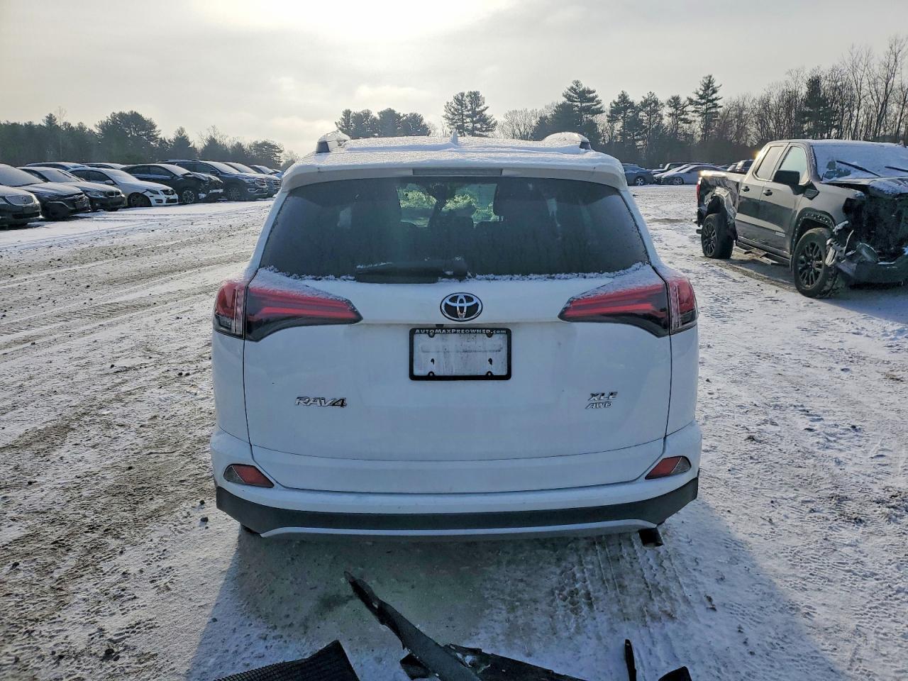 2018 Toyota Rav4 Xle - Image 6