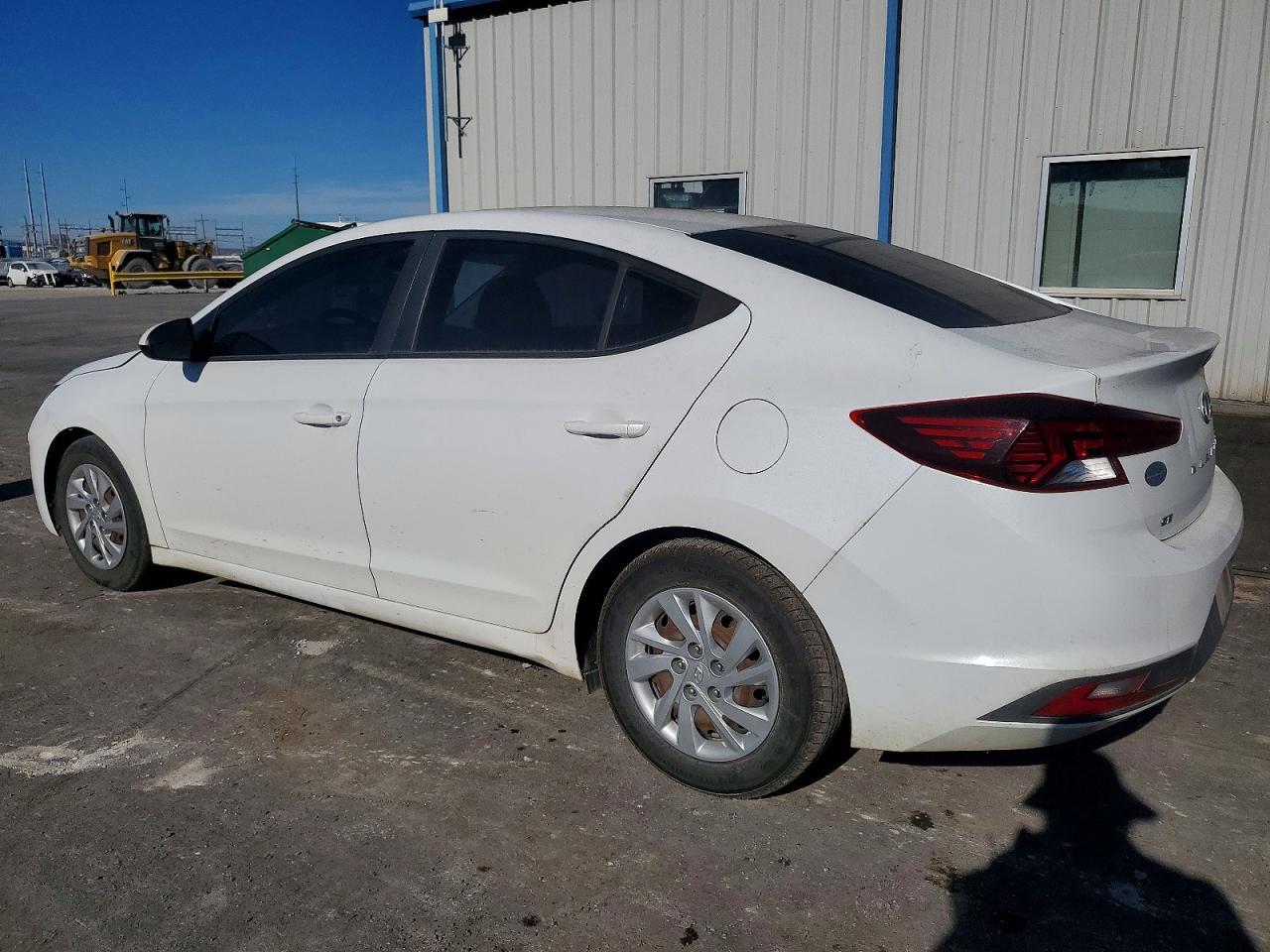 2019 Hyundai Elantra Se - Фото 2