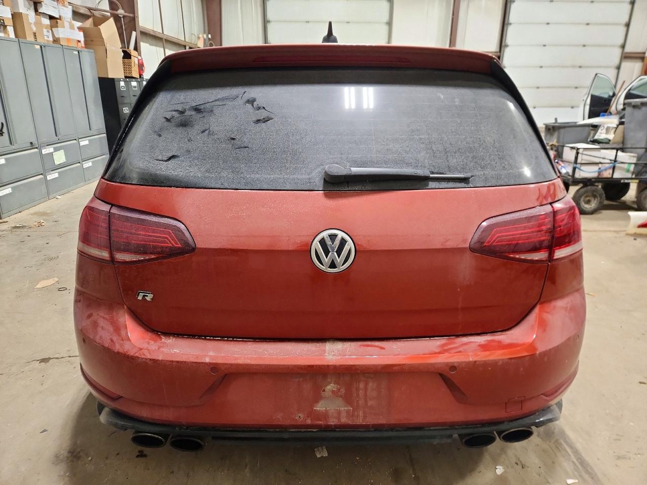2018 Volkswagen Golf R - Фото 6