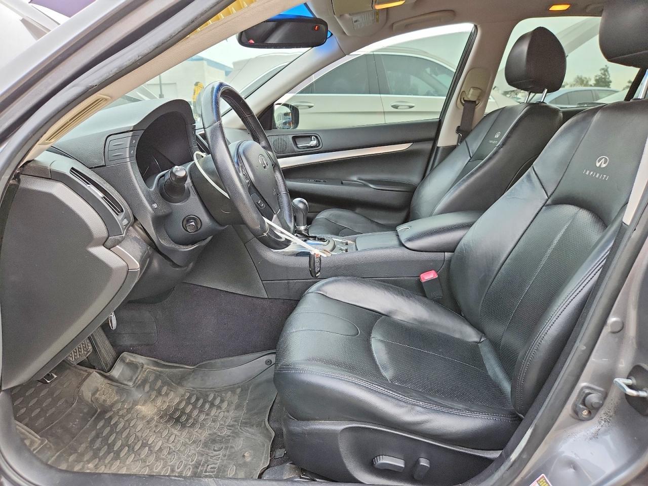 2010 Infiniti G37 Base - Фото 7