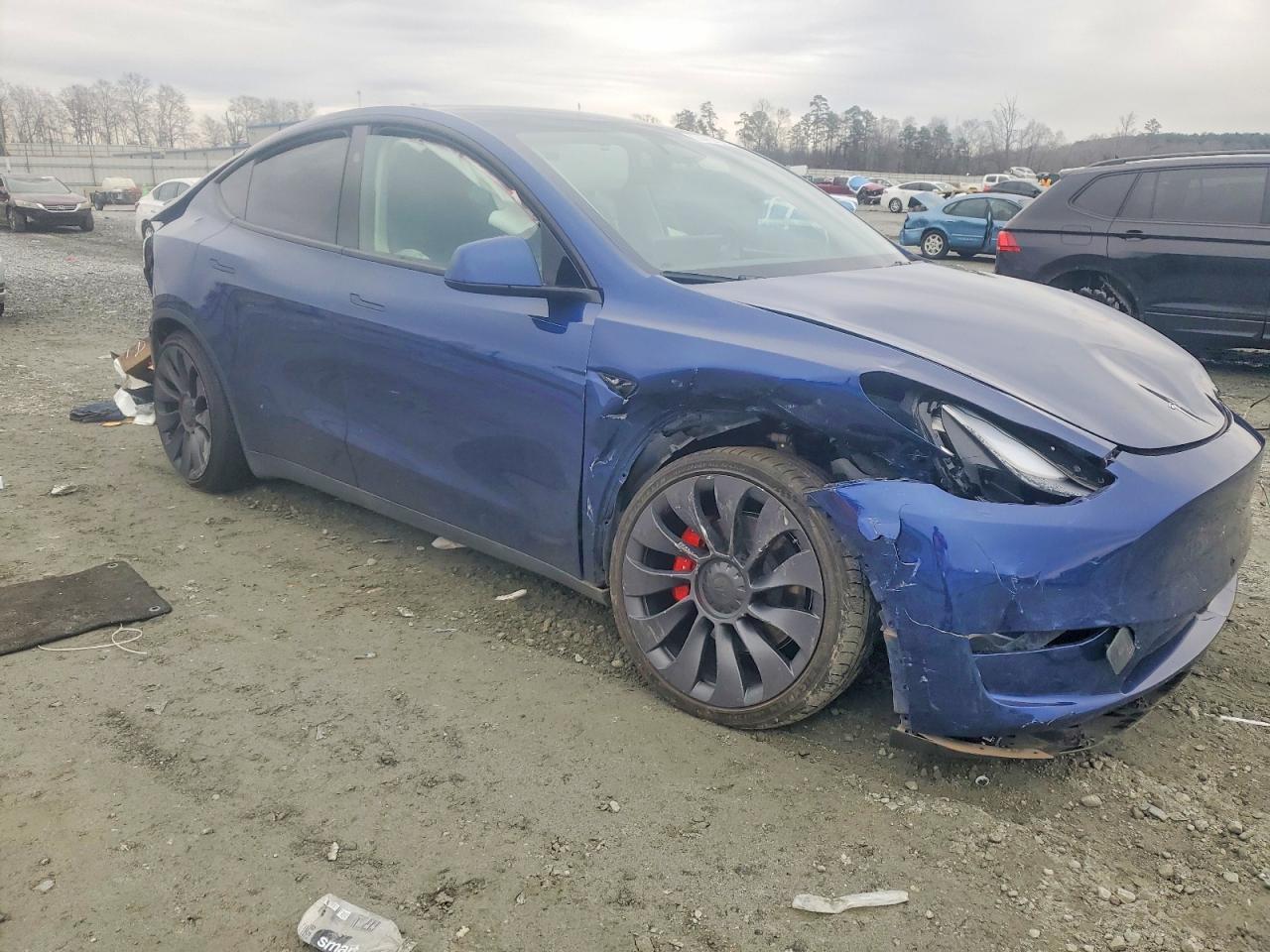 2024 Tesla Model Y - Image 4