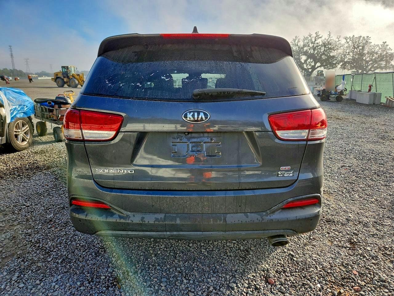 2017 Kia Sorento Lx - Image 6