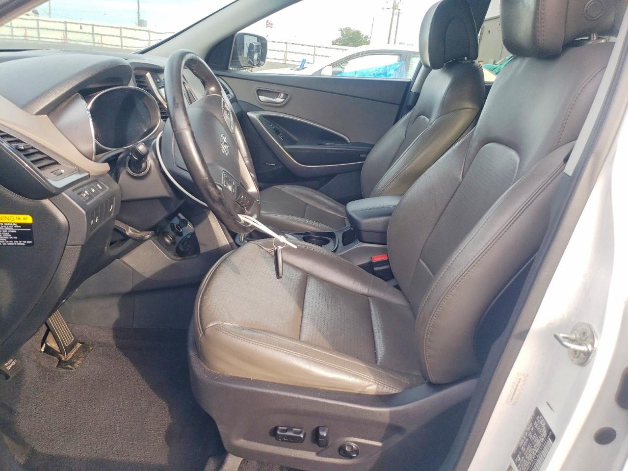 2016 Hyundai Santa Fe Sport - Image 7