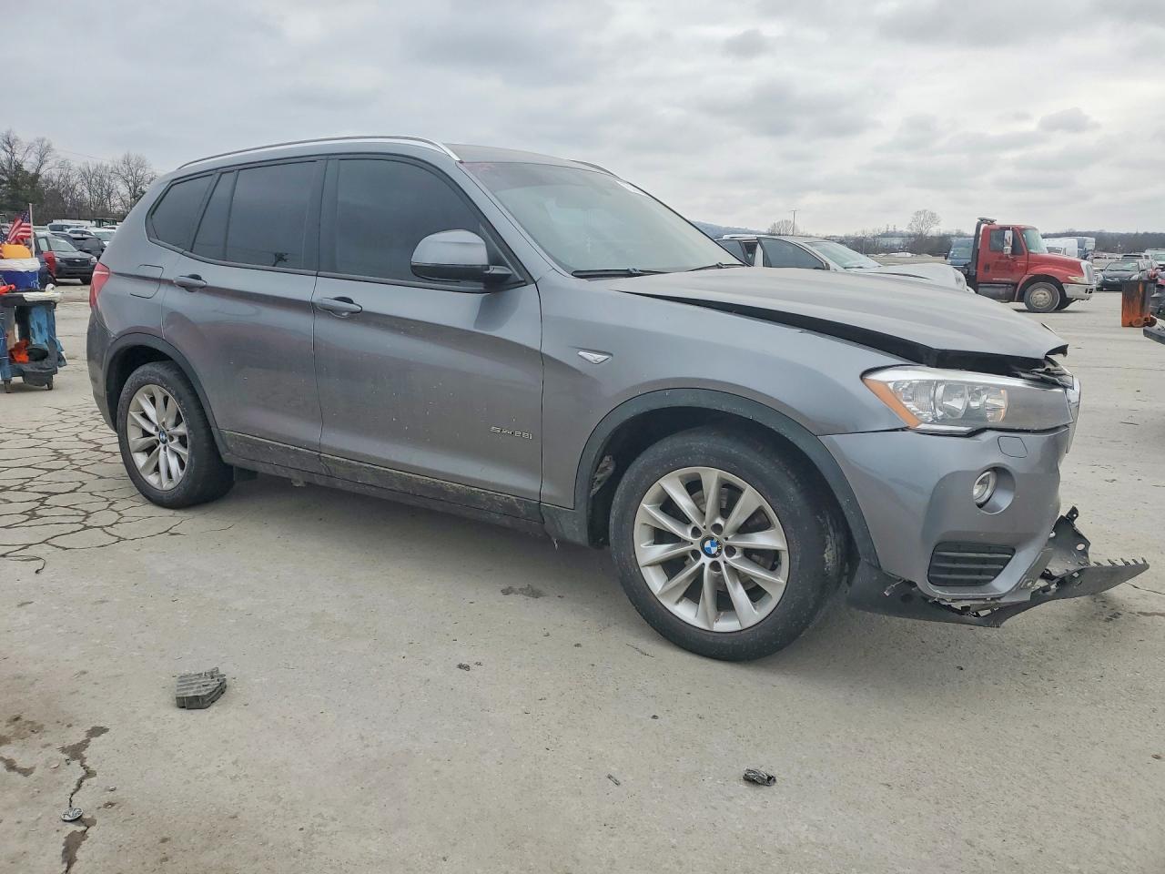 2016 BMW X3 Sdrive28I - Фото 4