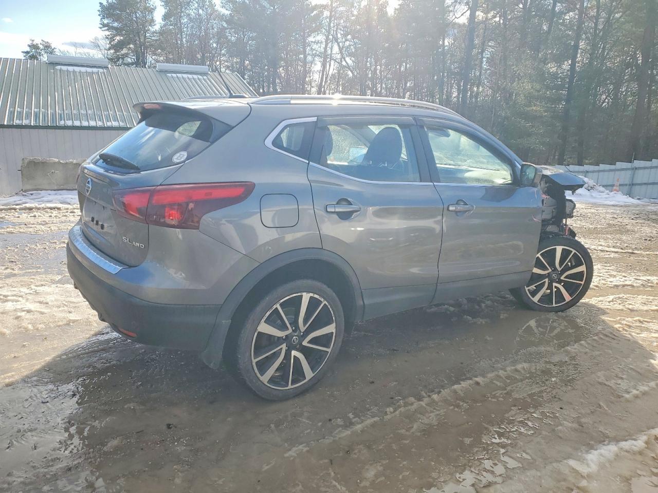 2019 Nissan Rogue Sport S - Фото 3