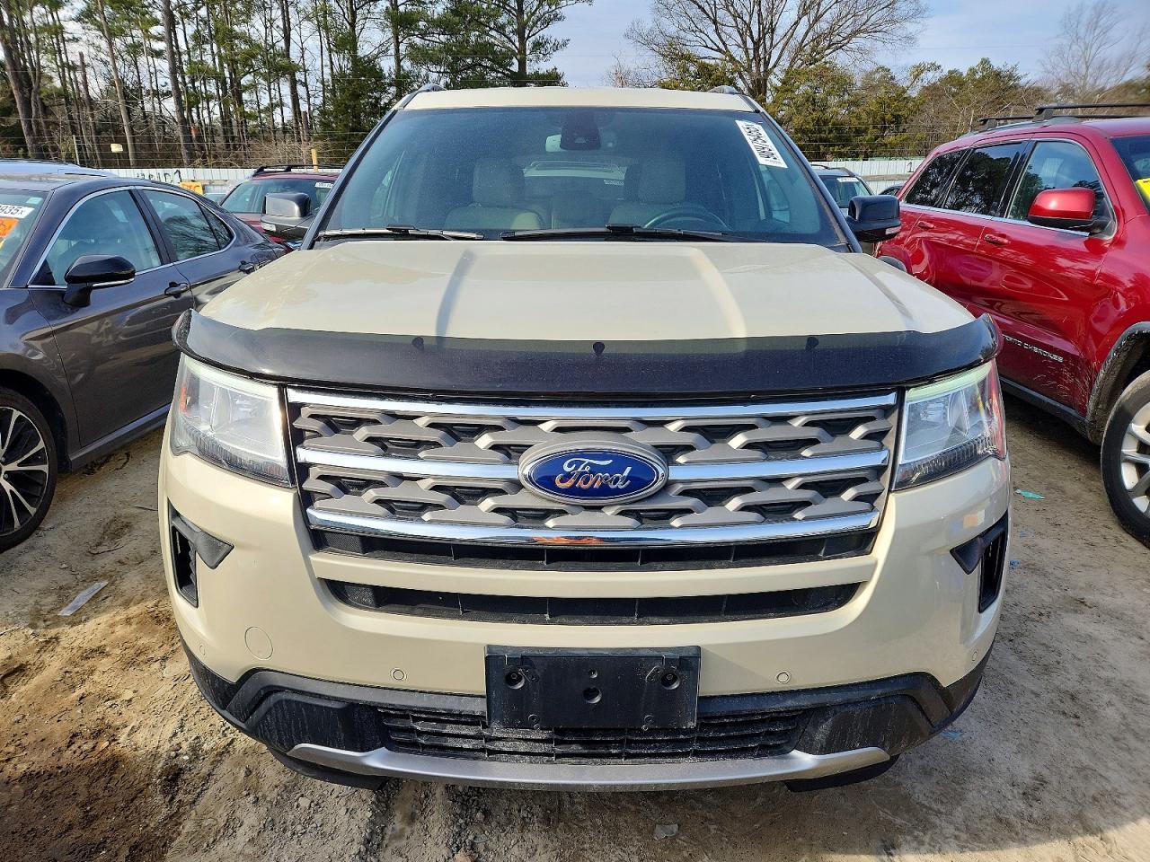 2018 Ford Explorer Xlt - Фото 5