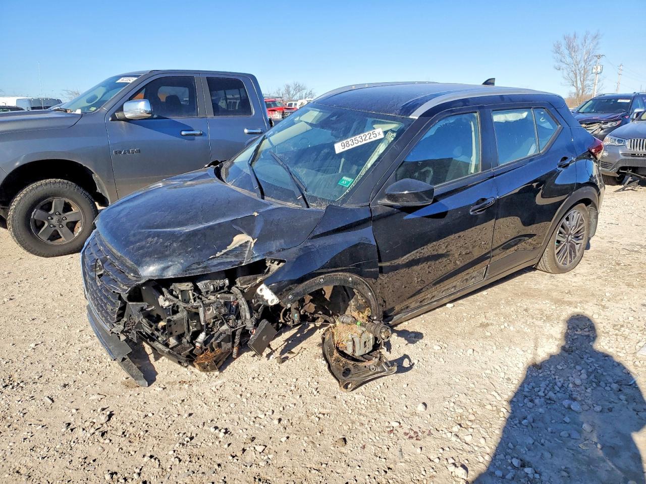 2024 Nissan Kicks Sv