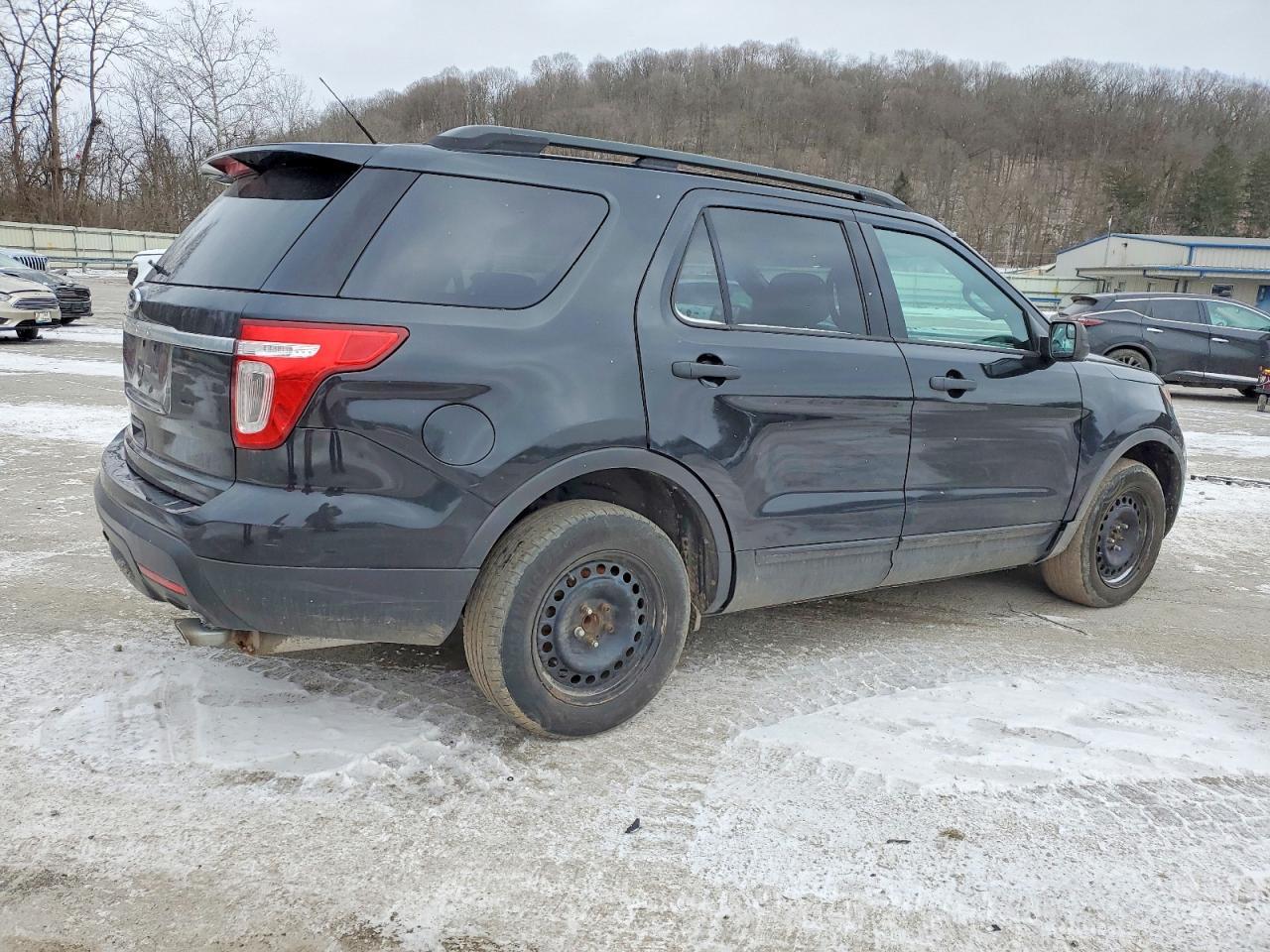 2013 Ford Explorer - Фото 3