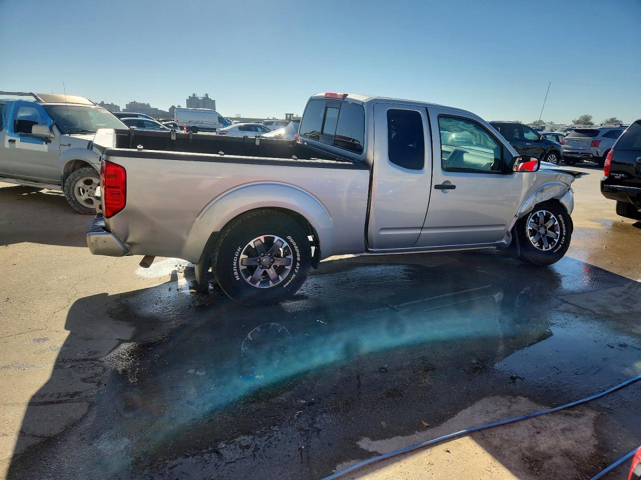 2019 Nissan Frontier Sv - Image 3