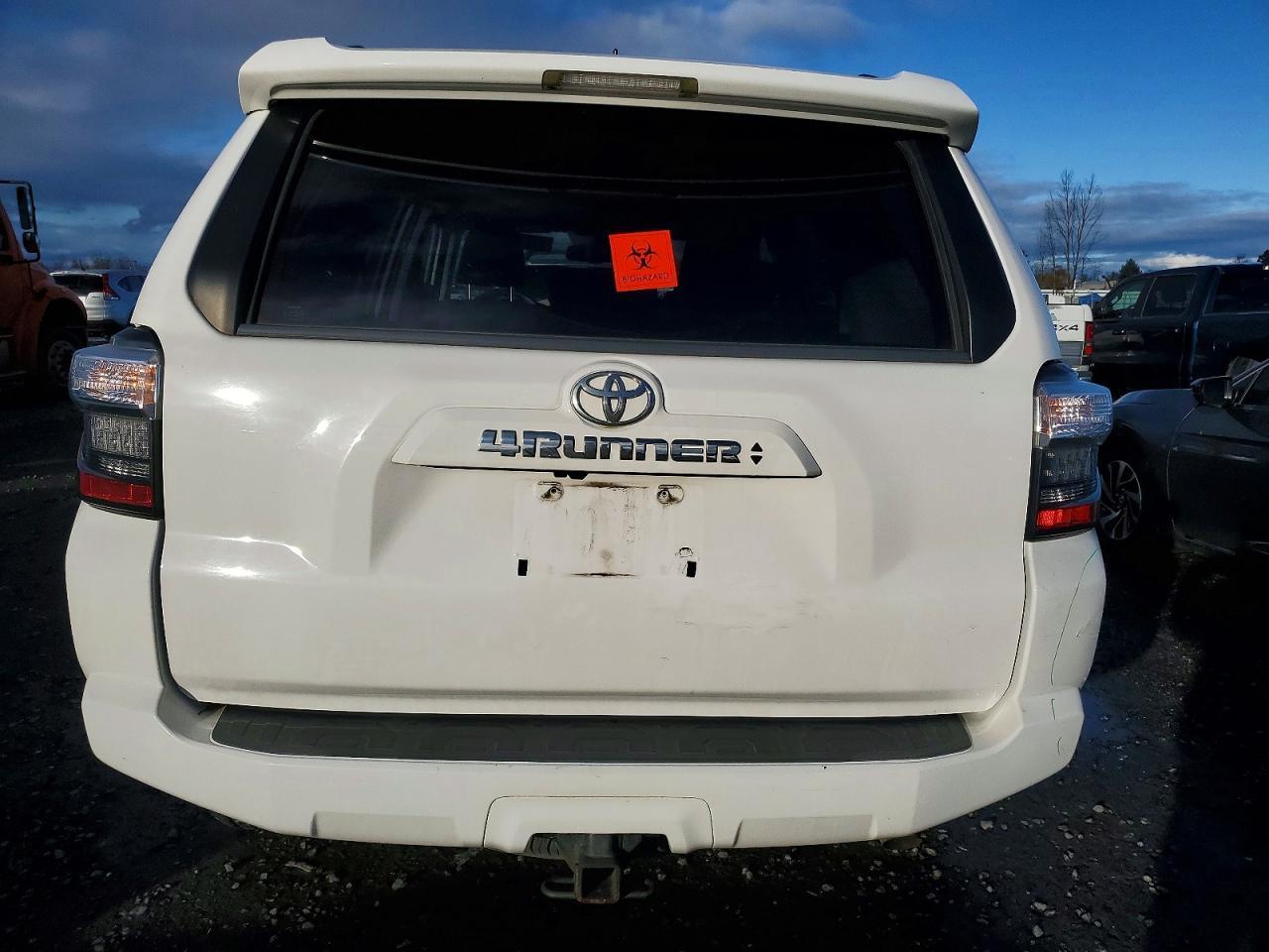 2020 Toyota 4Runner Sr5/Sr5 Premium - Image 6