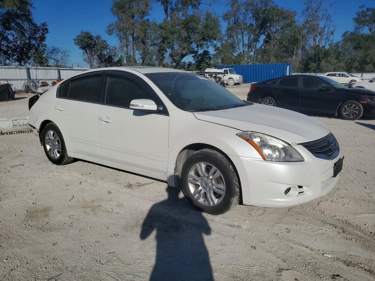 2011 Nissan Altima Base - Фото 4
