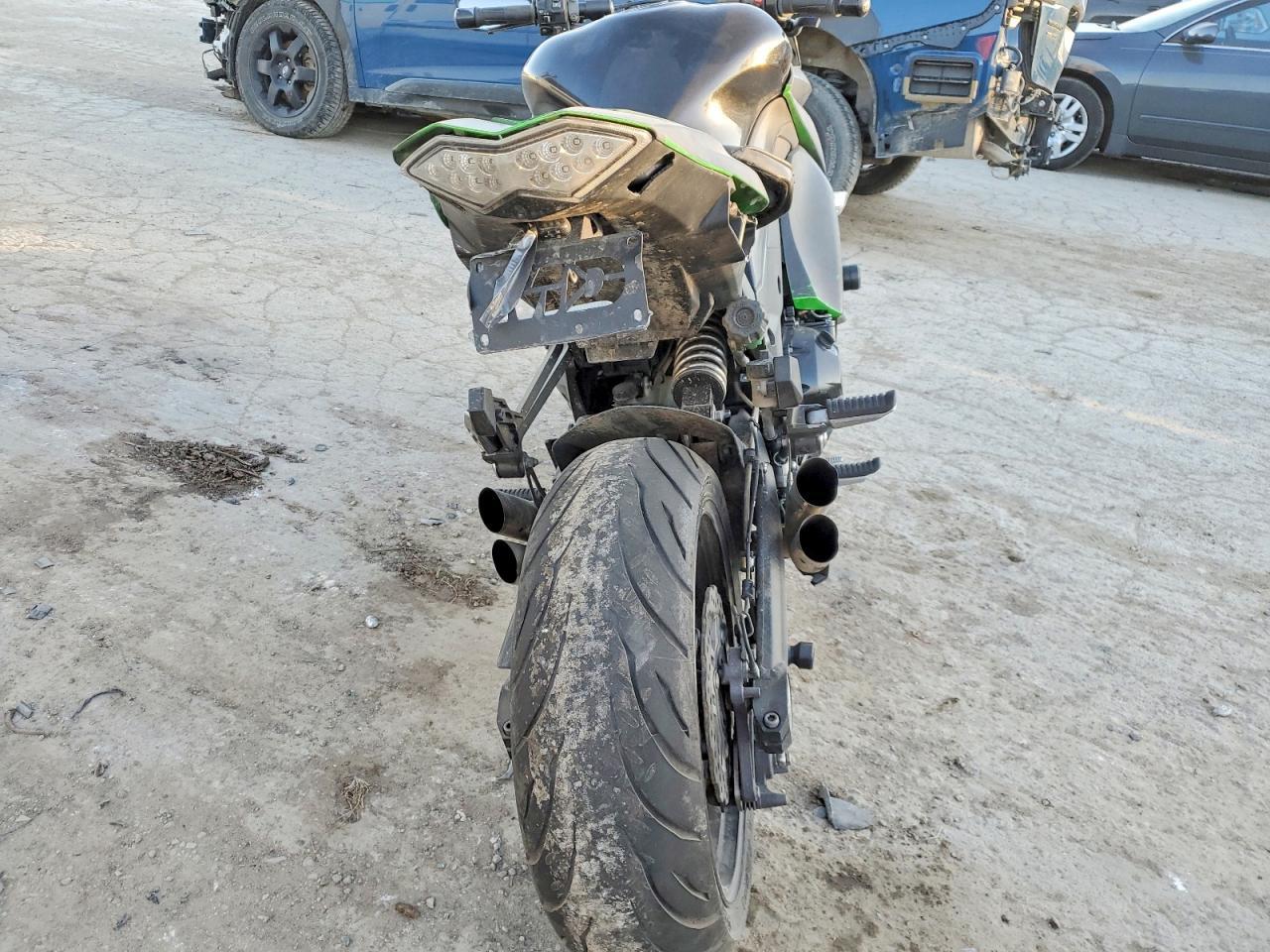 2015 Kawasaki Zx1000 M - Image 4