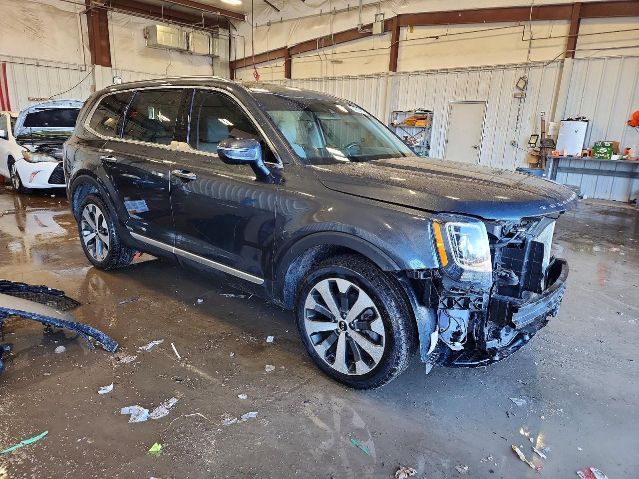 2021 Kia Telluride S - Image 4