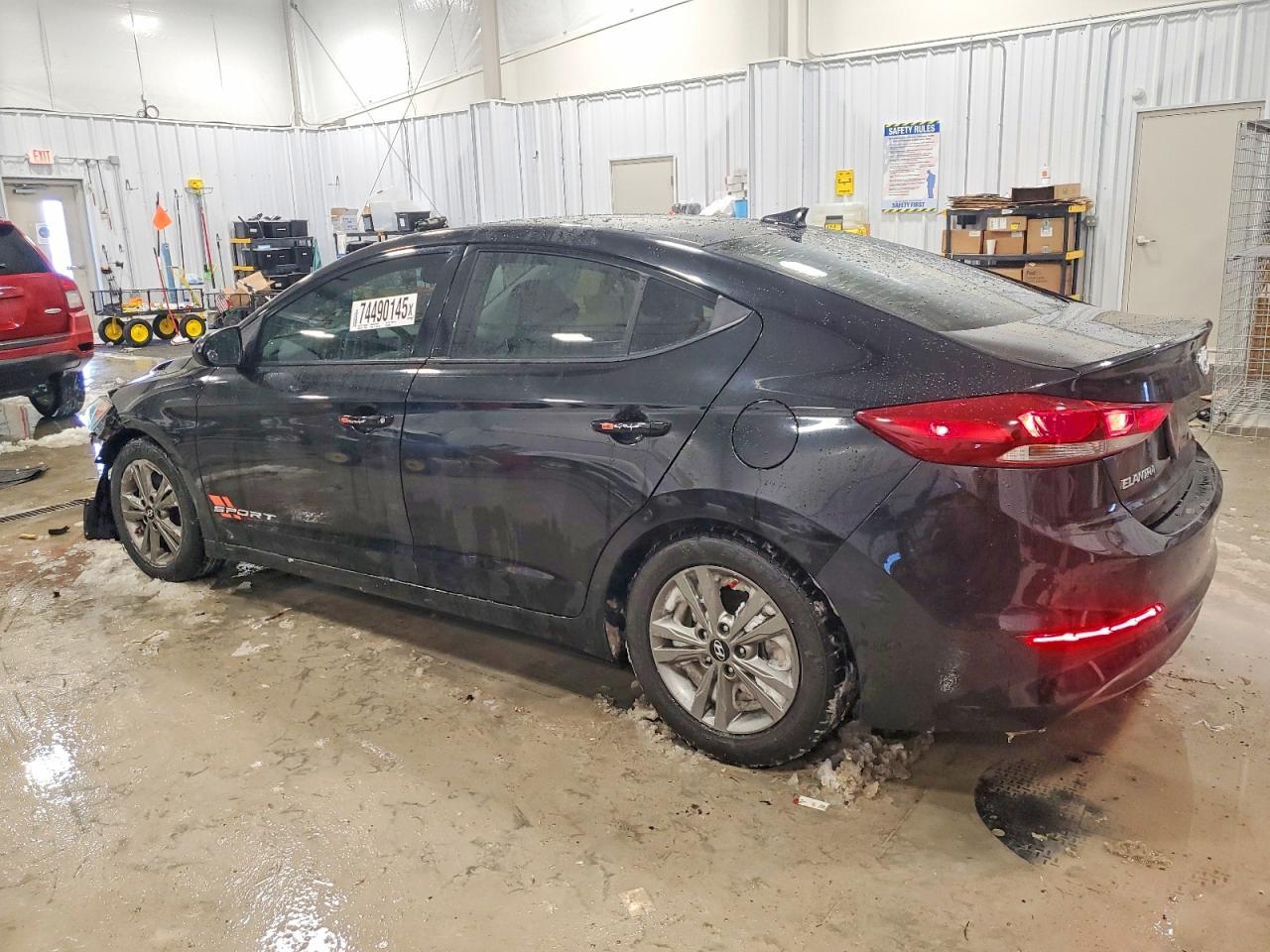2018 Hyundai Elantra Sel - Фото 2