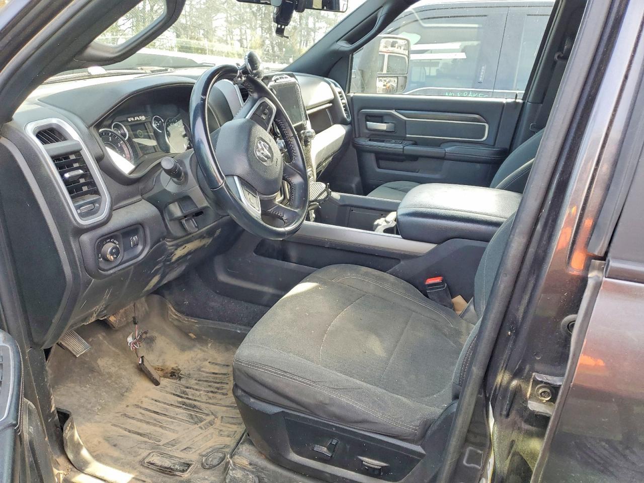 2023 Ram 3500 Big Horn - Image 7