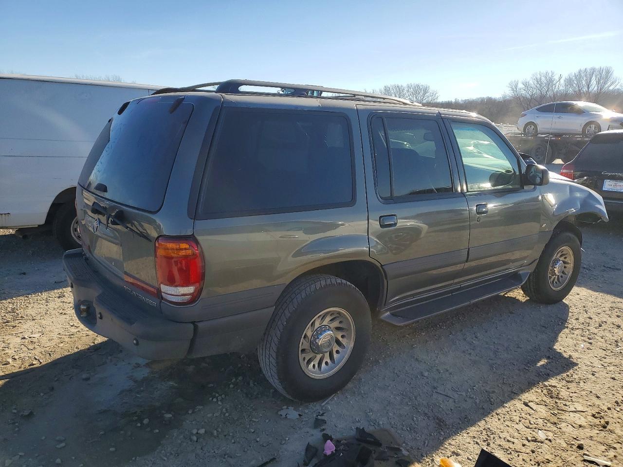 2000 Mercury Mountaineer - Фото 3