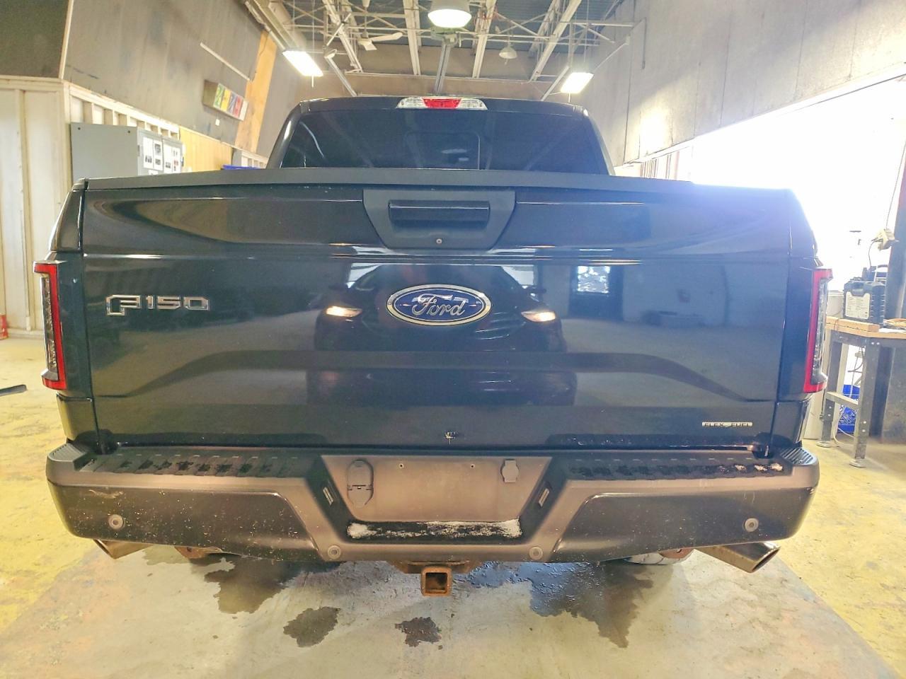 2015 Ford F150 Supercrew - Фото 6