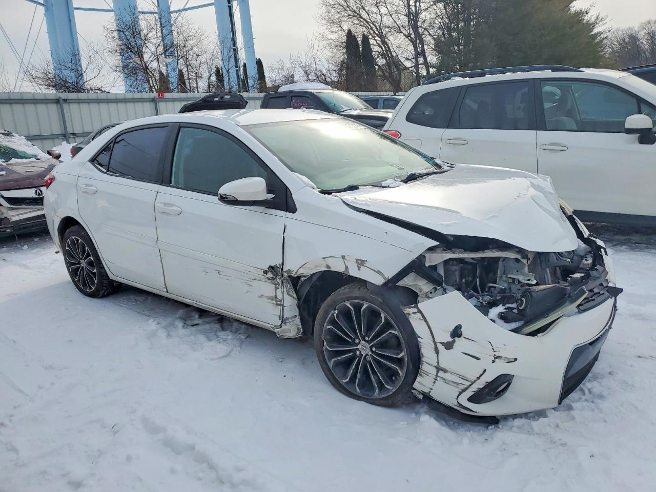 2014 Toyota Corolla L - Фото 4