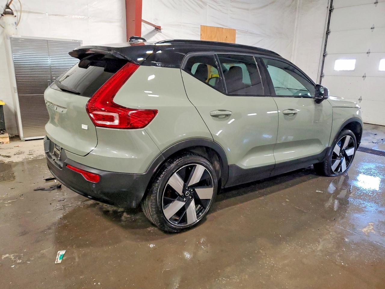 2024 Volvo Xc40 Recharge Ultimate - Image 3