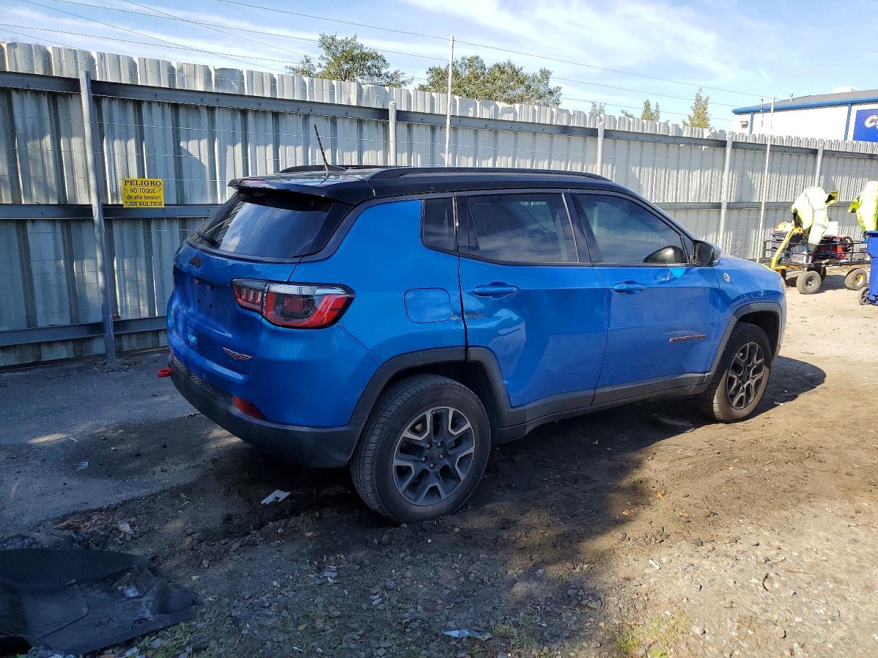 2018 Jeep Compass Trailhawk - Фото 3