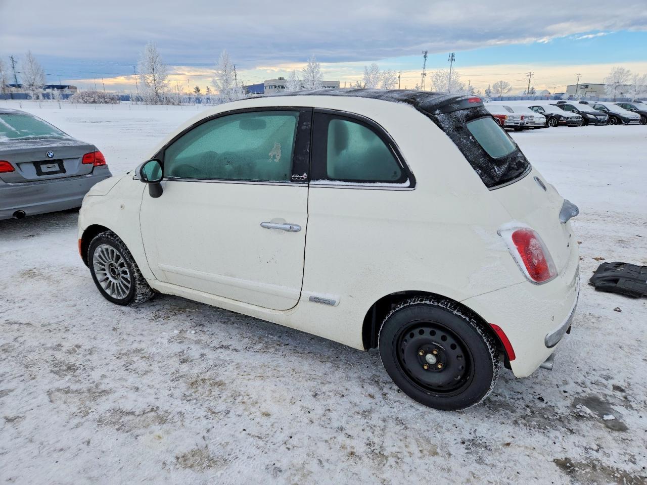 2012 Fiat 500 Lounge - Image 2