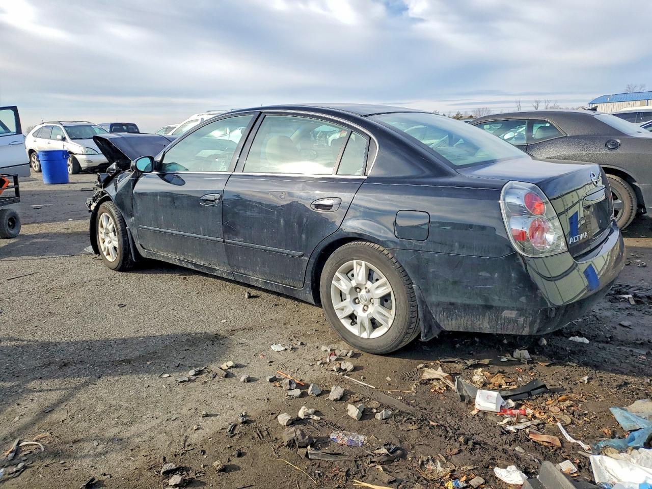 2006 Nissan Altima S - Image 2