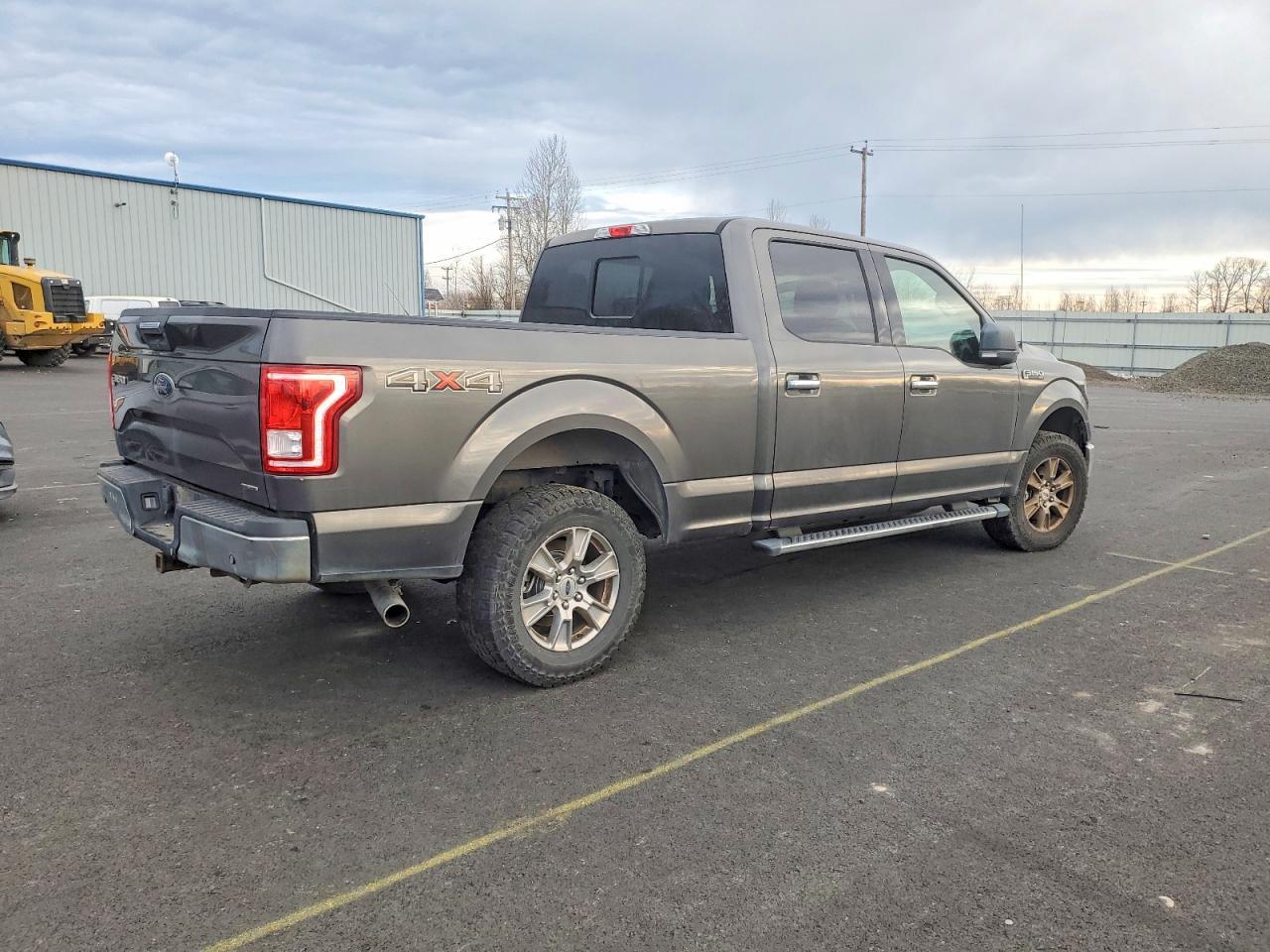 2016 Ford F150 Supercrew - Фото 3