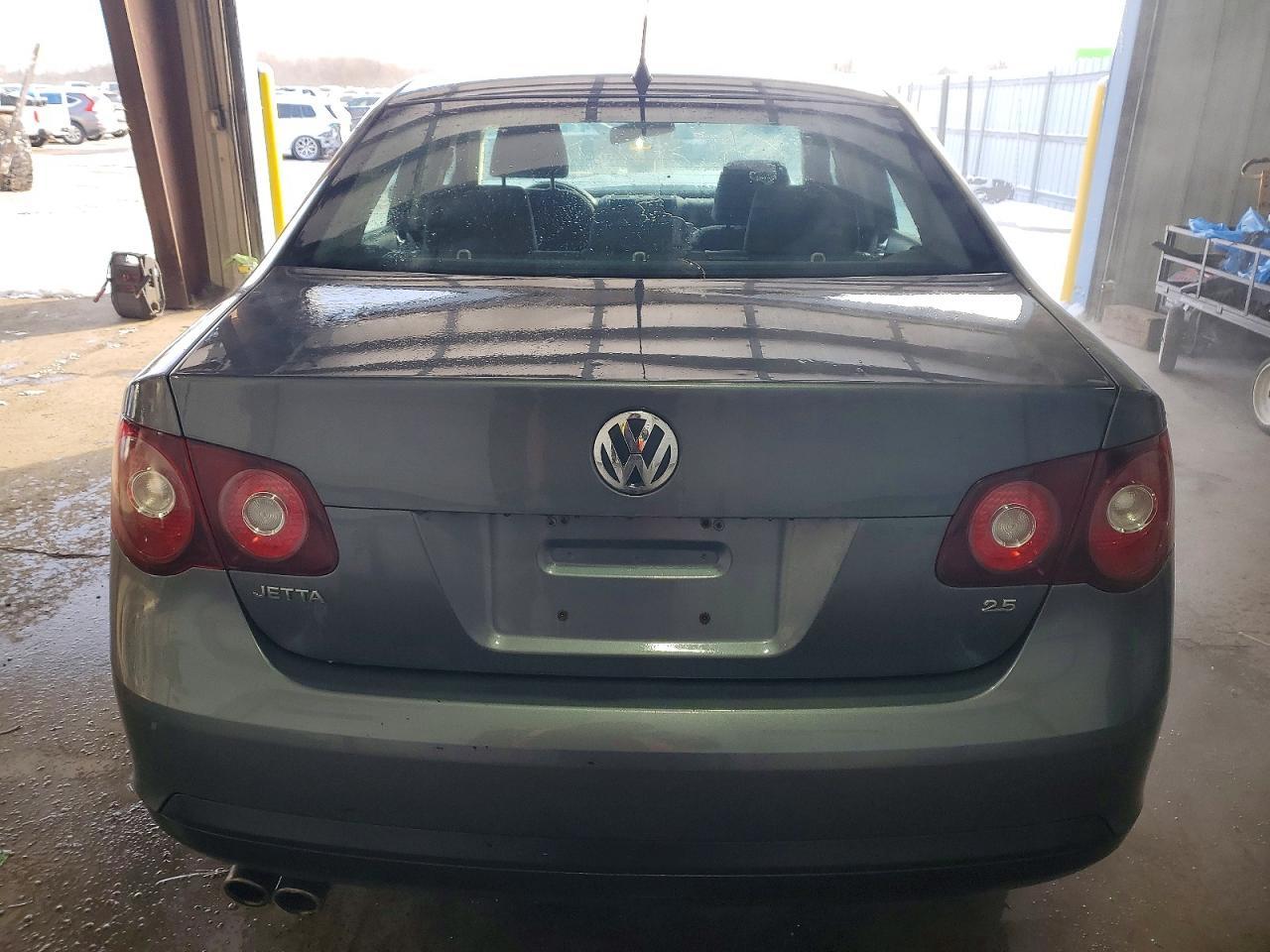 2008 Volkswagen Jetta S - Image 6