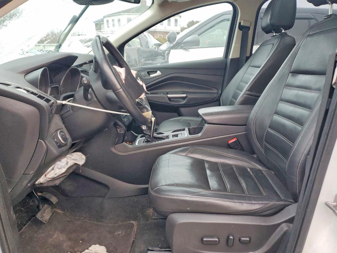 2017 Ford Escape Titanium - Image 7