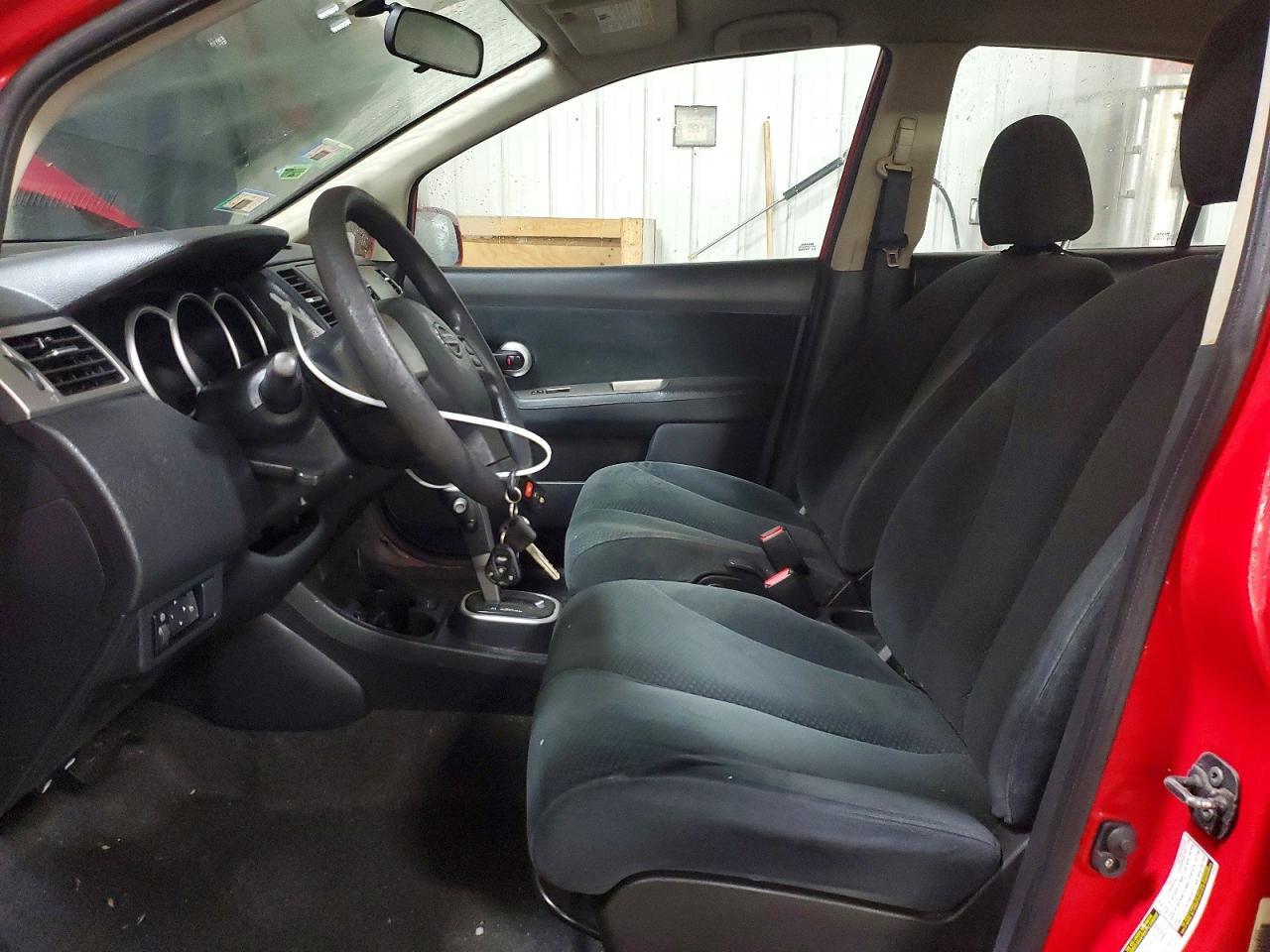 2011 Niss Versa - Фото 7