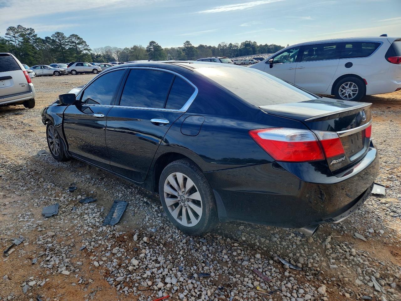 2015 Honda Accord Sport - Фото 2