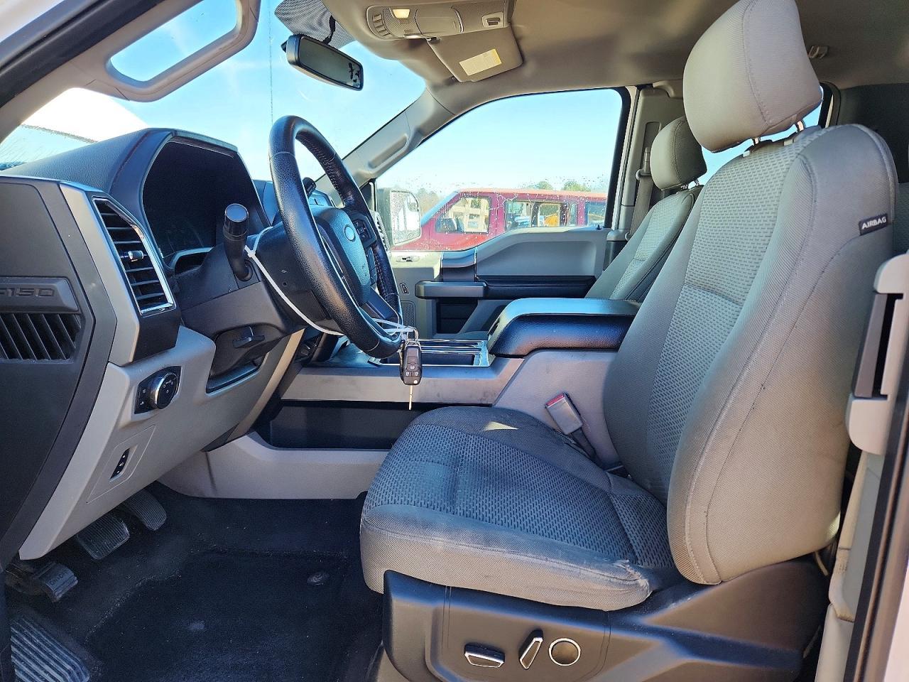 2016 Ford F150 Super Cab - Фото 7