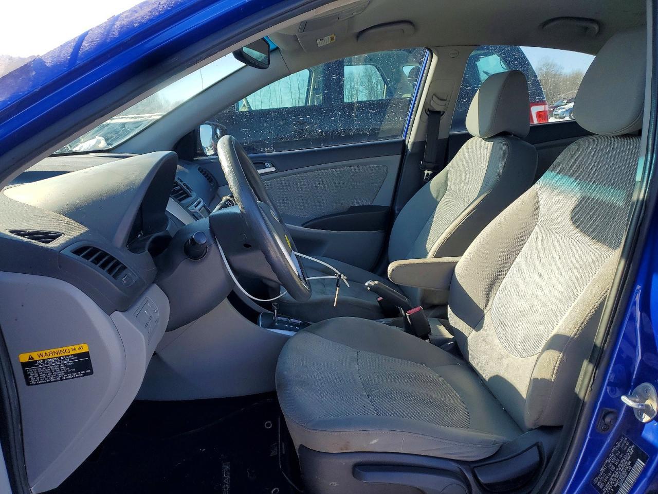 2013 Hyundai Accent Gls - Image 7