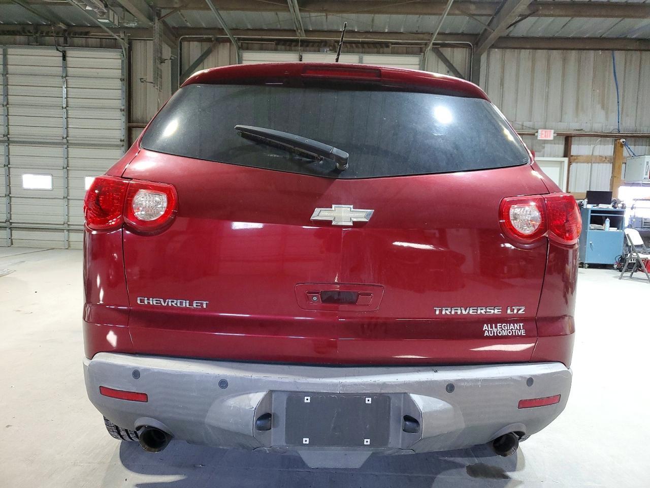 2010 Chevrolet Traverse Ltz - Фото 6
