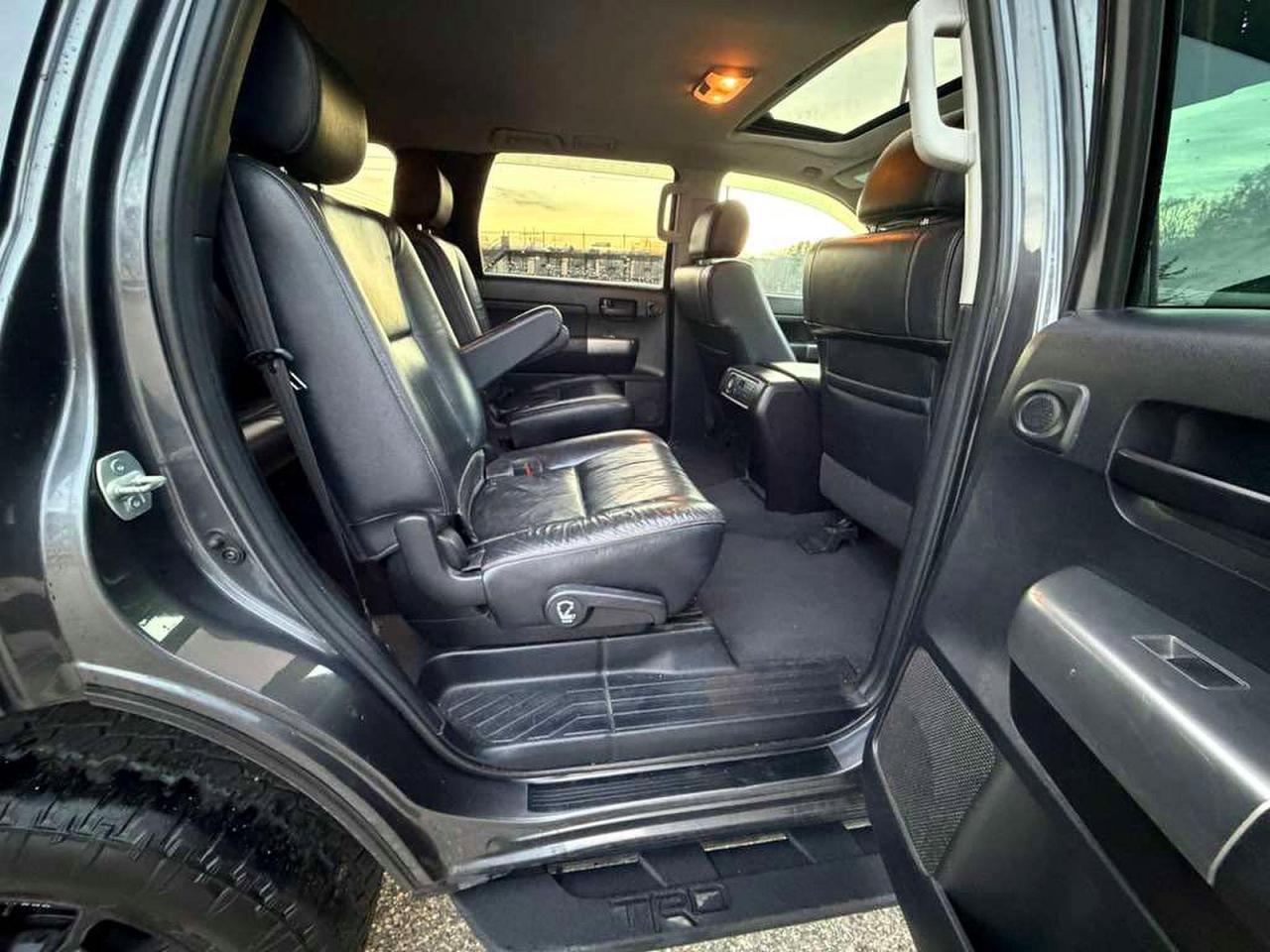 2021 Toyota Sequoia Sr5 - Image 6