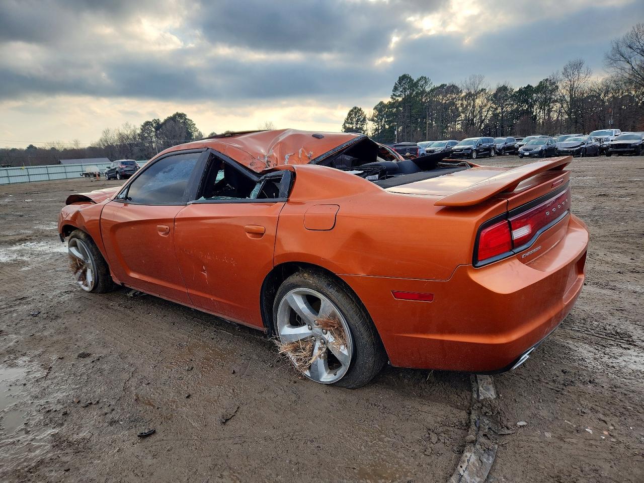 2011 Dodge Charger - Фото 2