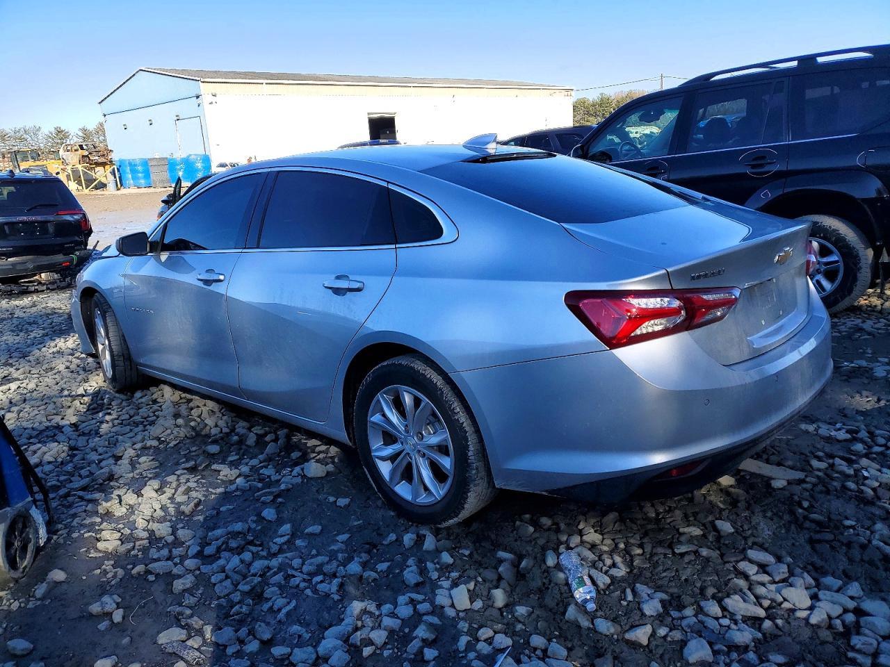 2020 Chevrolet Malibu Lt - Фото 2