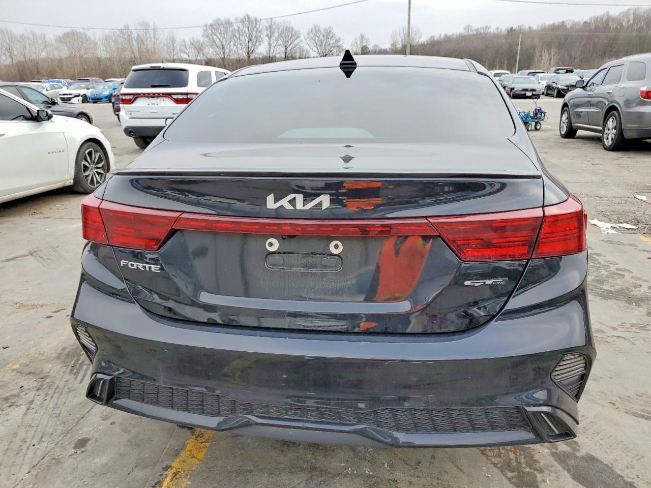 2024 Kia Forte - Фото 6