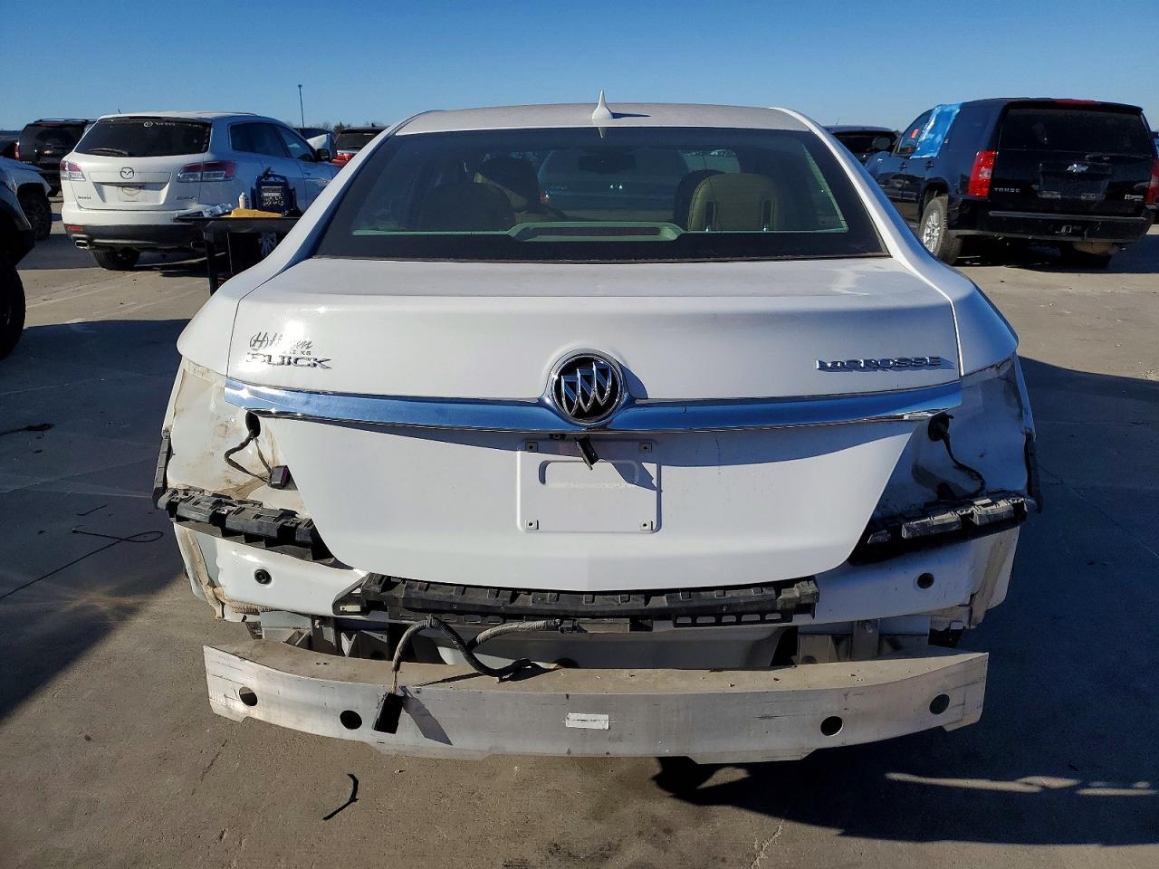 2014 Buick Lacrosse - Image 6