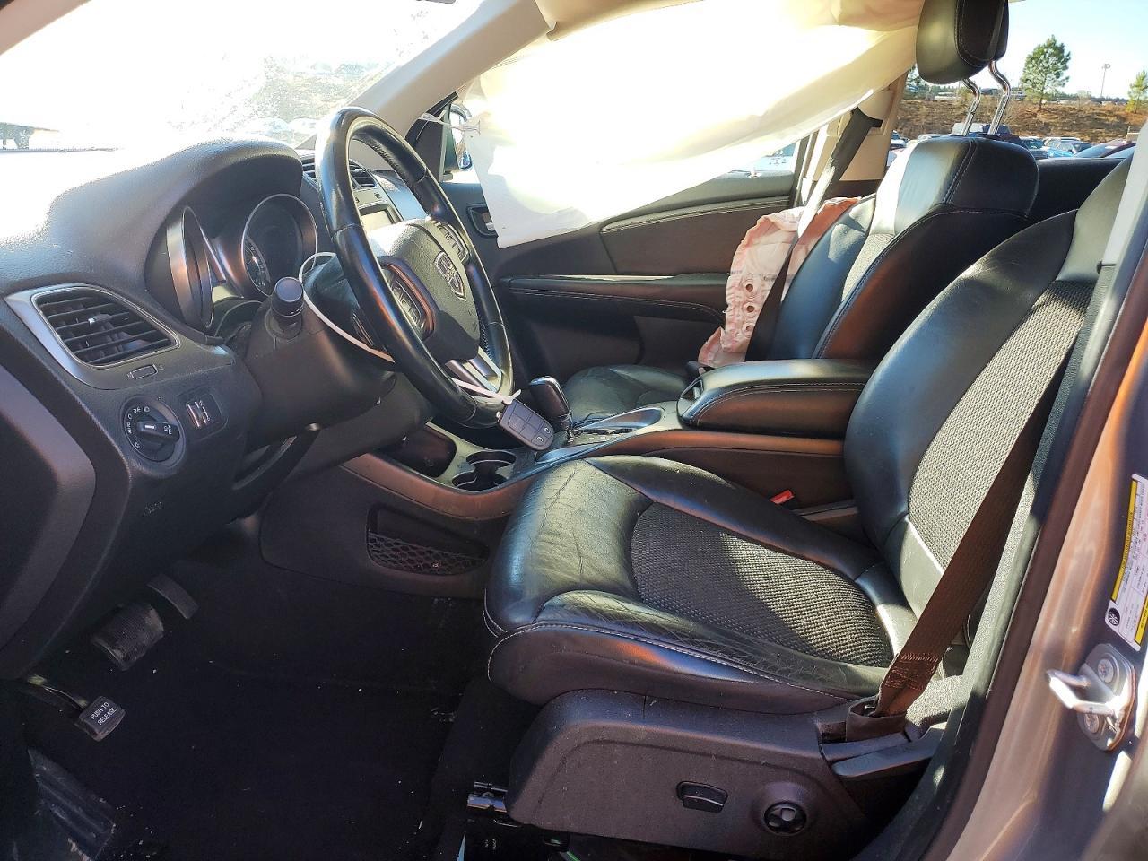 2020 Dodge Journey Crossroad - Image 7