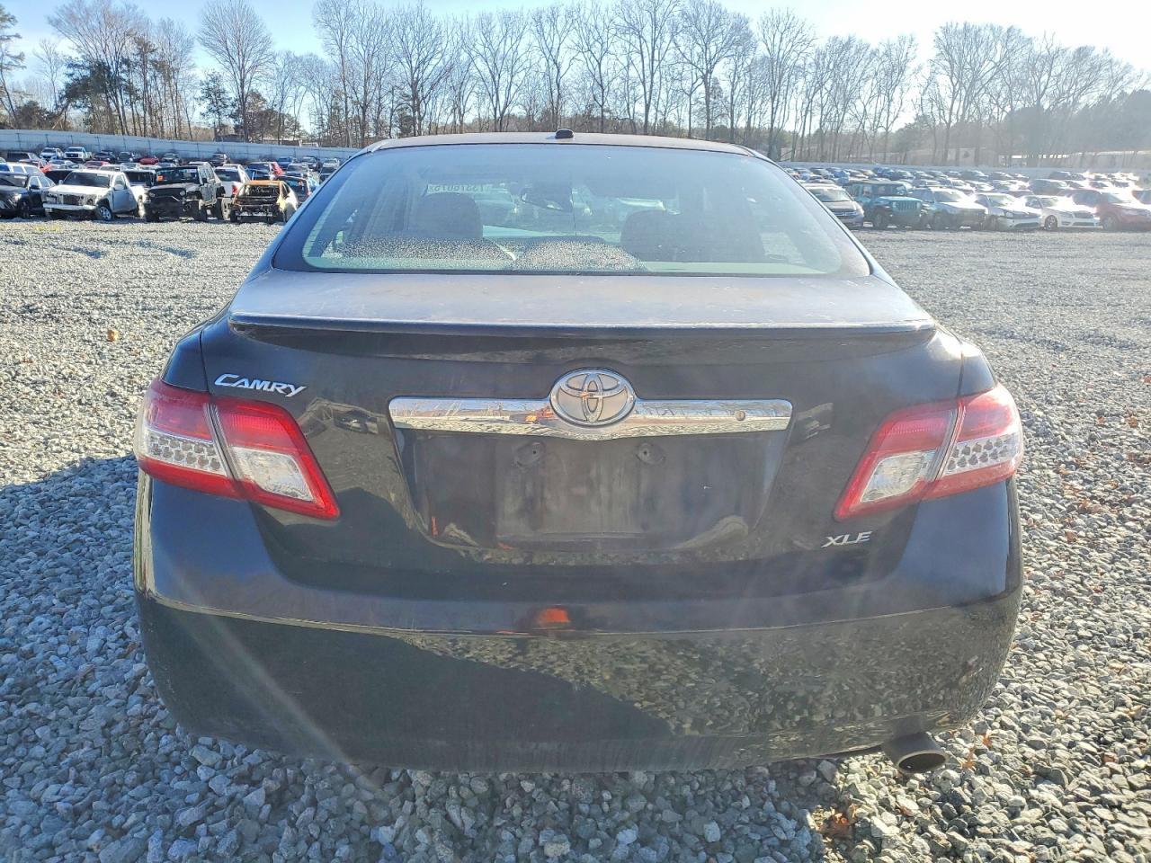 2011 Toyota Camry Base - Image 6