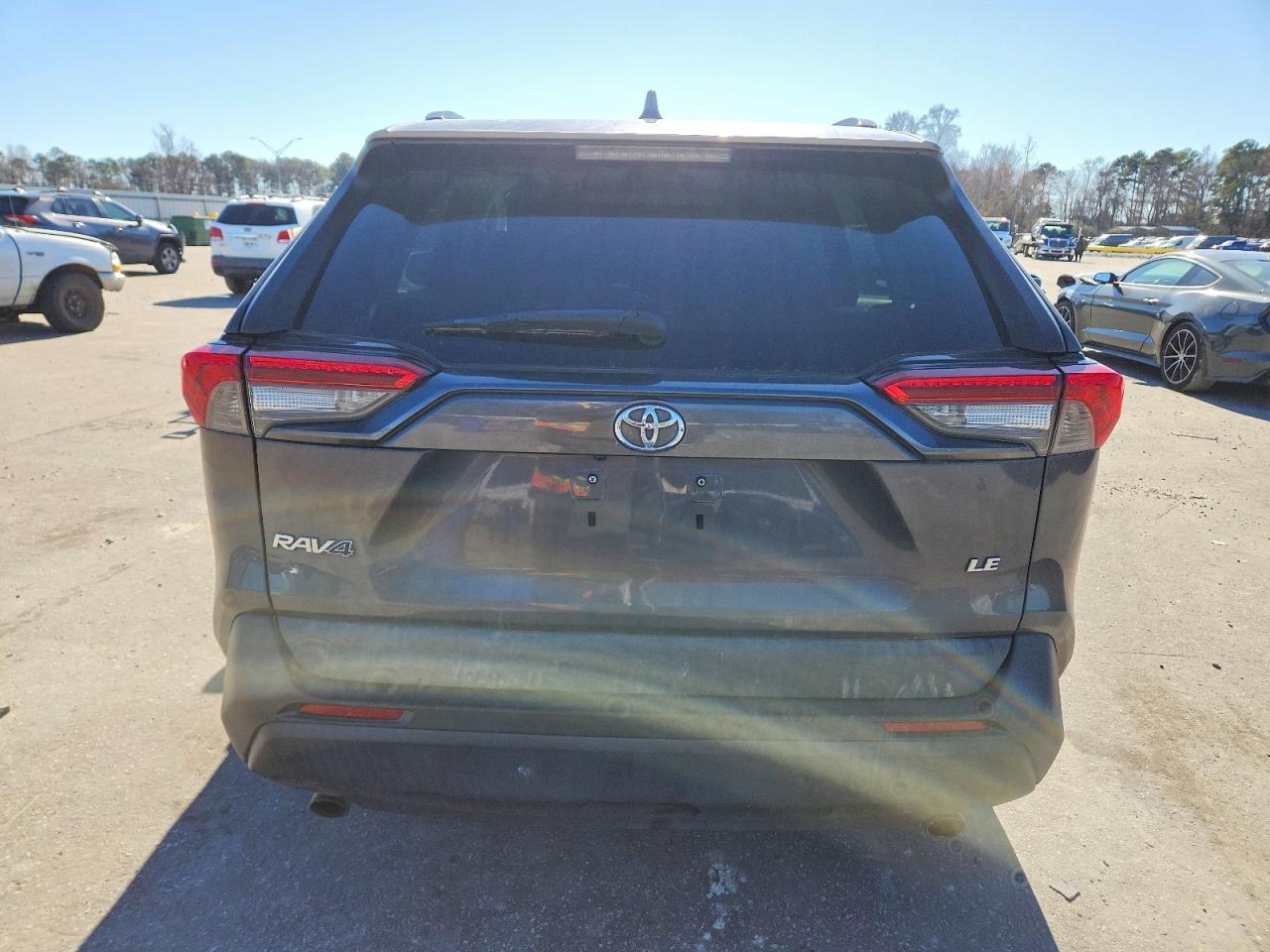 2019 Toyota Rav4 Le - Фото 6