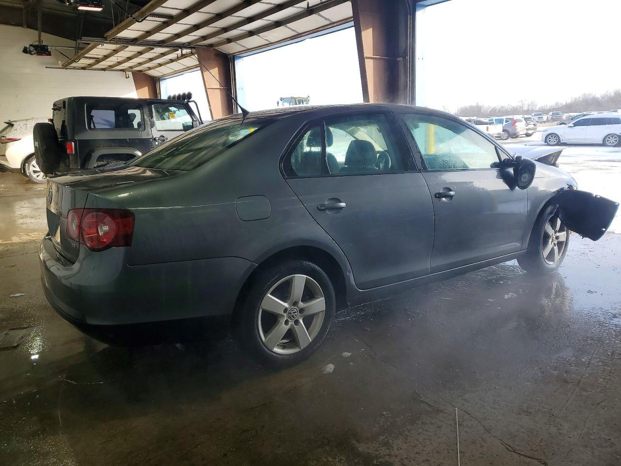 2008 Volkswagen Jetta S - Image 3